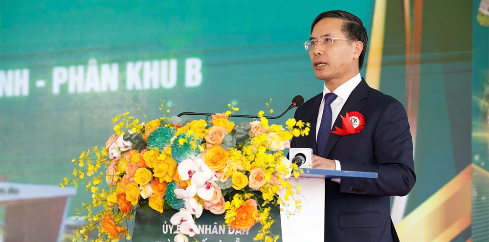 Mr. Pham Duc An (Vice Secretary of the City Party Committee, Chairman of Da Nang City People's Committee) affirms the project's breakthrough significance for the development of South Da Nang. Mr. Pham Duc An (Vice Secretary of the City Party Committee, Chairman of Da Nang City People's Committee) affirms the project's breakthrough significance for the development of South Da Nang.